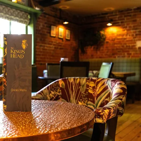 The Kings Head-3